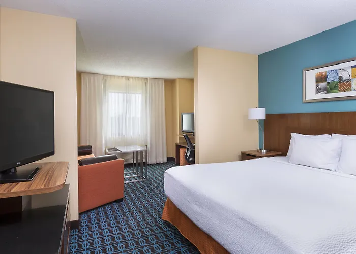 Fairfield & By Marriott