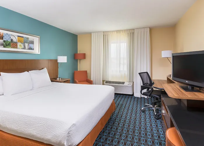 Fairfield & By Marriott Hotel 3*