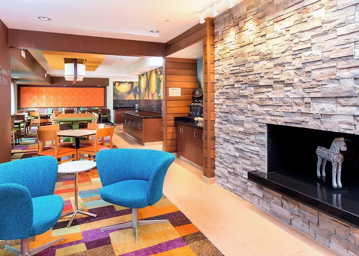 Hotel Fairfield & By Marriott 3*